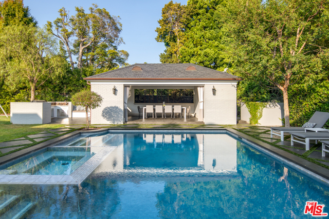 7 Bed Home for Sale in Los Angeles, California