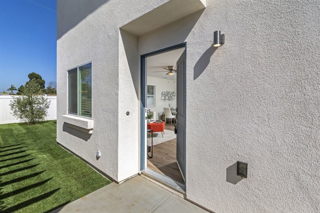 5091 Roscrea Ave