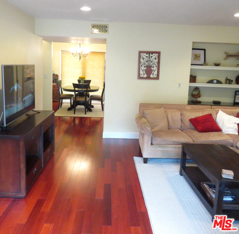 108 IRENA Avenue, Redondo Beach, California 90277, 2 Bedrooms Bedrooms, ,3 BathroomsBathrooms,Residential,Sold,IRENA,18322334