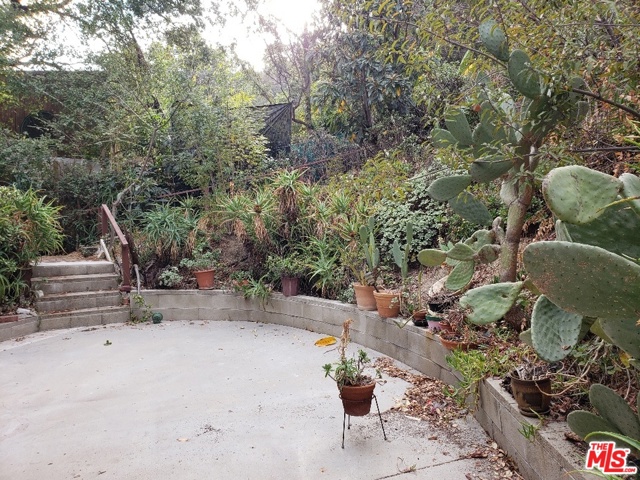 3 Bed Home for Sale in Sherman Oaks, California
