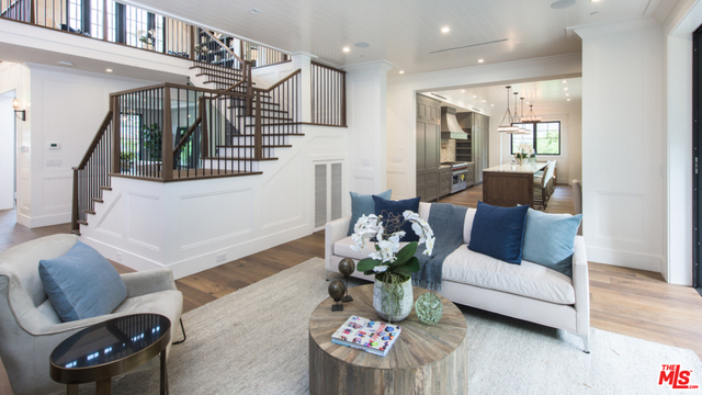 6 Bed Home for Sale in Pacific Palisades, California