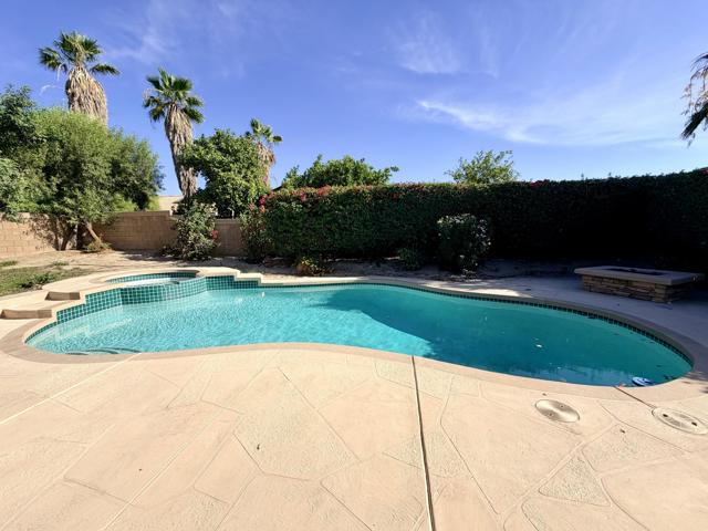 feature listing property photo
