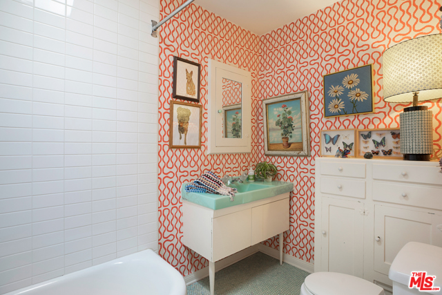 3 Bed Home for Sale in Venice, California