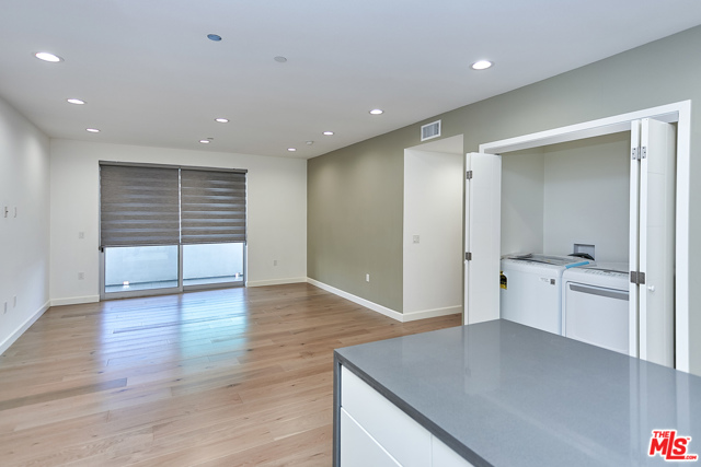2 Bed Home for Sale in Los Angeles, California