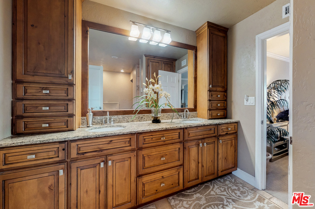 Master En-suite