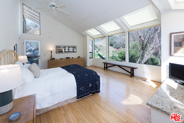 4 Bed Home for Sale in Malibu, California