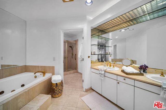 2 Bed Home for Sale in Los Angeles, California