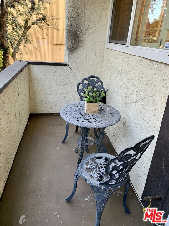 3 Bed Home for Sale in Sherman Oaks, California