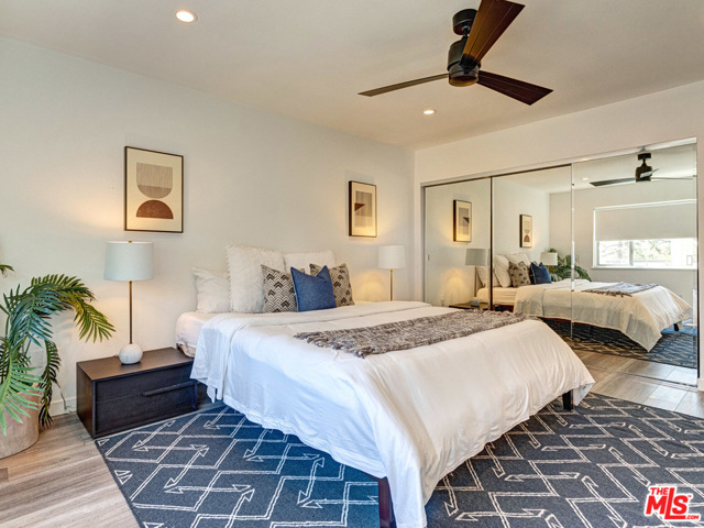 2 Bed Home for Sale in Venice, California