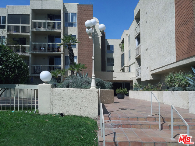 1 Bed Home for Sale in North Hollywood, California