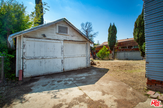 2 Bed Home for Sale in Los Angeles, California