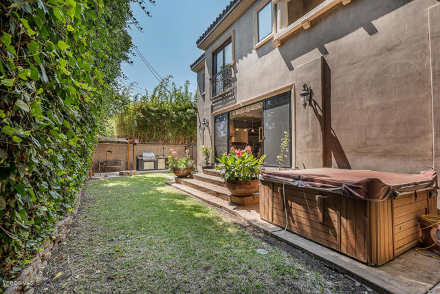 5 Bed Home for Sale in Sherman Oaks, California