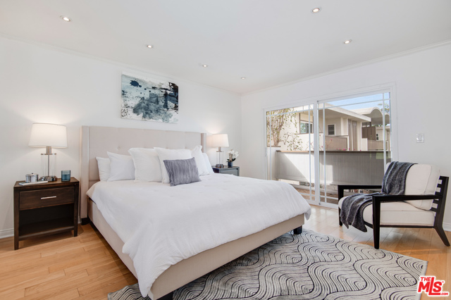 3 Bed Home for Sale in Venice, California