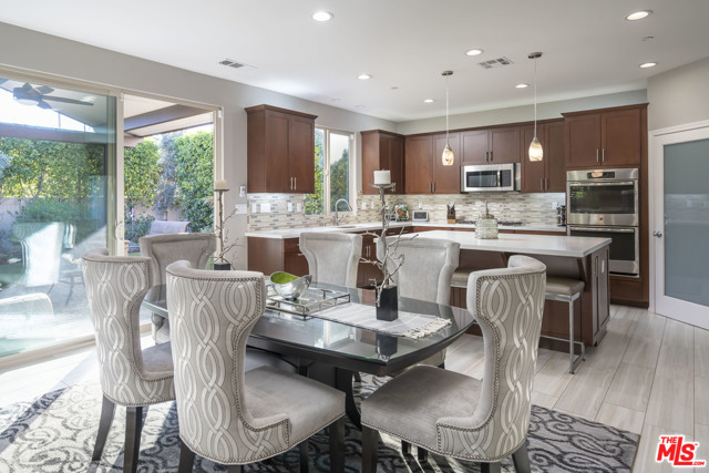 4 Bed Home for Sale in Lake Balboa, California