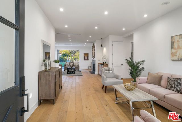 4 Bed Home for Sale in Valley Village, California