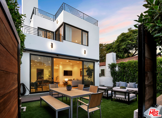 3 Bed Home for Sale in Venice, California