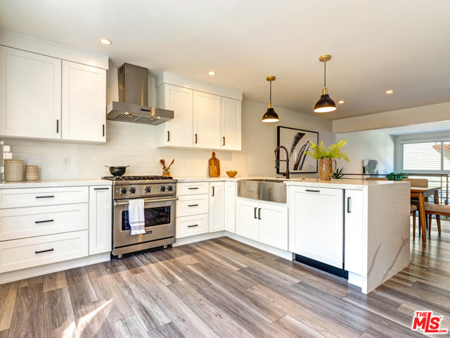 2 Bed Home for Sale in Venice, California