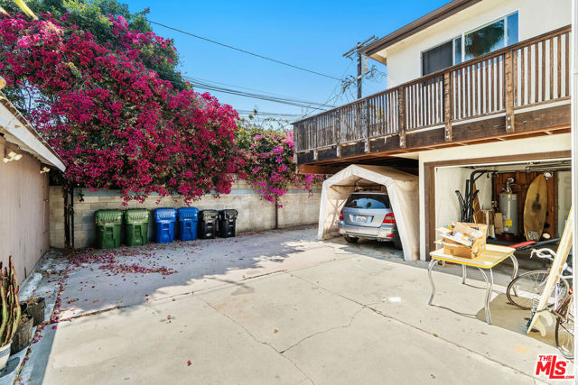  Income Home for Sale in Venice, California
