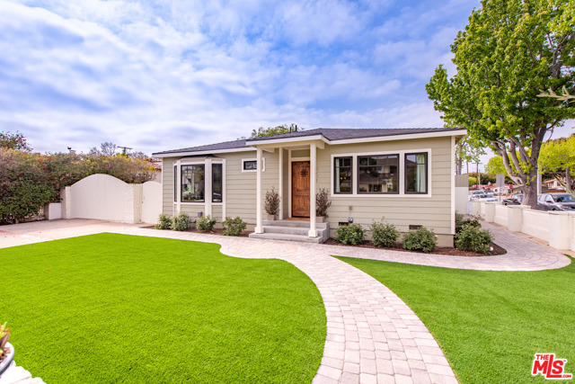 5 Bed Home for Sale in Santa Monica, California