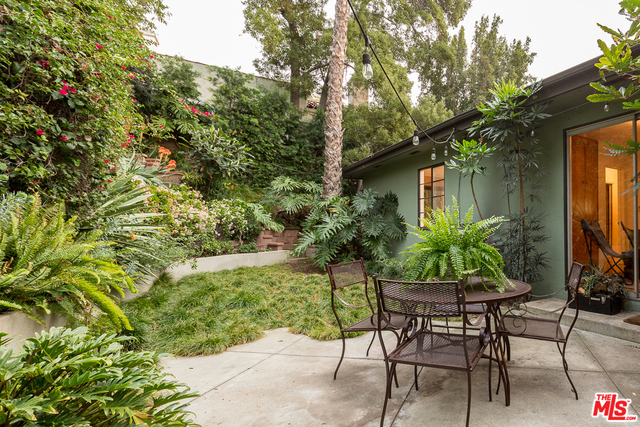 2 Bed Home for Sale in Los Angeles, California