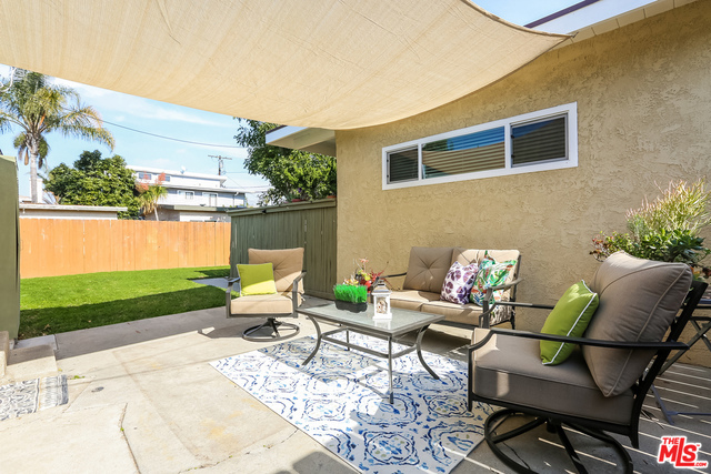 24236 WARD Street, Torrance, California 90505, 3 Bedrooms Bedrooms, ,2 BathroomsBathrooms,Residential,Sold,WARD,19429930