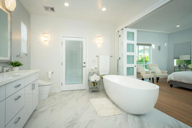 GYP_504 S Francisca Ave_027_MLS