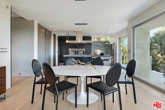 3 Bed Home for Sale in Los Angeles, California