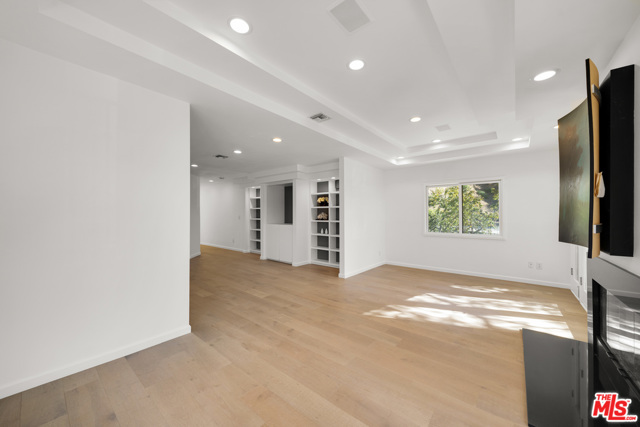 4 Bed Home for Sale in Beverly Hills, California
