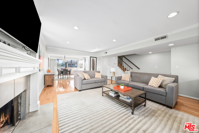 3 Bed Home for Sale in Santa Monica, California