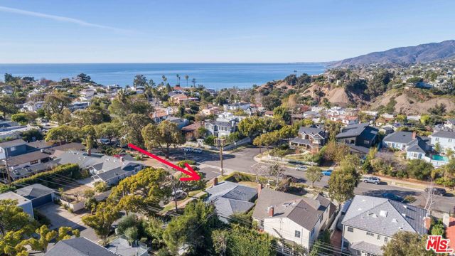 2 Bed Home for Sale in Pacific Palisades, California