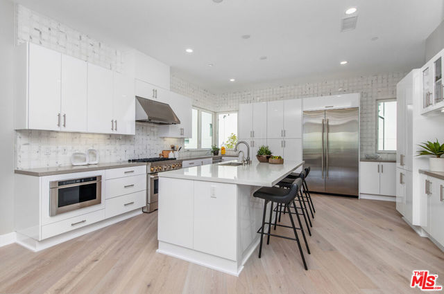 4 Bed Home for Sale in Playa Vista, California