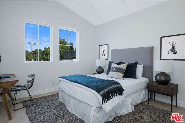 4 Bed Home for Sale in Los Angeles, California