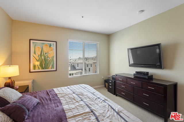 2 Bed Home for Sale in Playa Vista, California