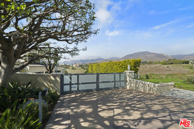 4 Bed Home for Sale in Malibu, California