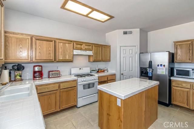 11726 Charwood Road, Victorville, CA, 92392 11726 Charwood Road