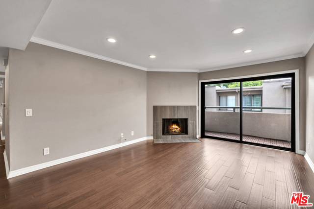 2 Bed Home for Sale in Playa del Rey, California