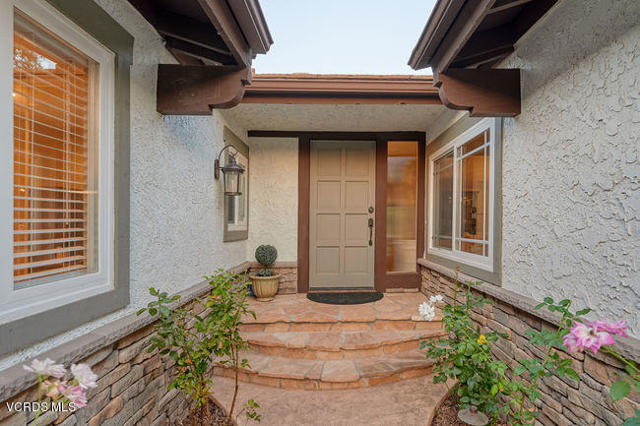 5 Bed Home for Sale in Newbury Park, California