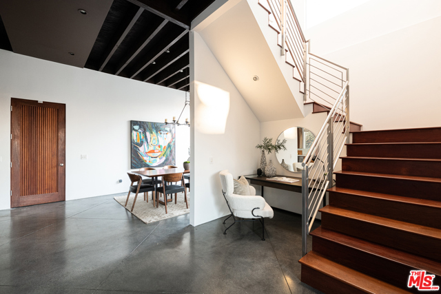 3 Bed Home for Sale in Venice, California