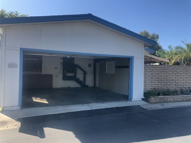9255 N Magnolia