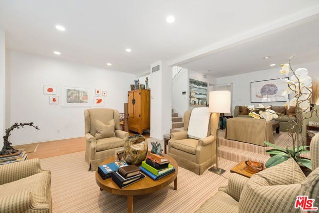 3 Bed Home for Sale in Los Angeles, California