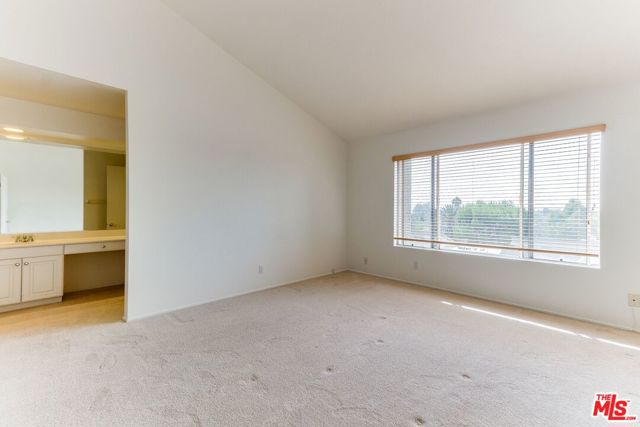 3 Bed Home for Sale in Granada Hills, California