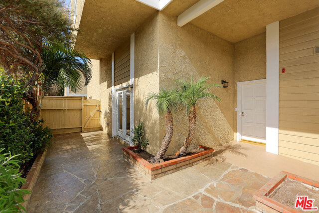 2119 DUFOUR Avenue, Redondo Beach, California 90278, 4 Bedrooms Bedrooms, ,2 BathroomsBathrooms,Residential,Sold,DUFOUR,17256256
