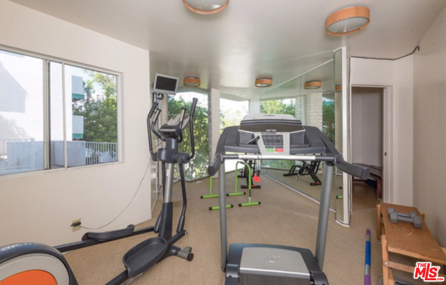 2 Bed Home for Sale in Encino, California