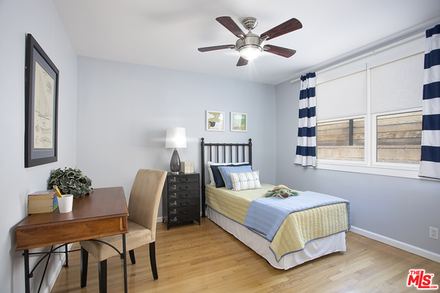 3 Bed Home for Sale in Lake Balboa, California
