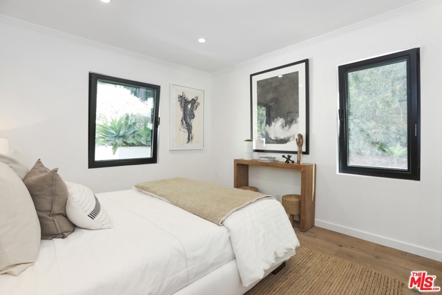 3 Bed Home for Sale in Los Angeles, California