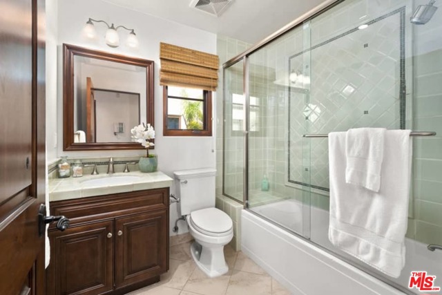 2 Bed Home for Sale in Santa Monica, California