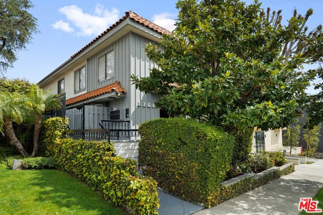 2 Bed Home for Sale in Los Angeles, California