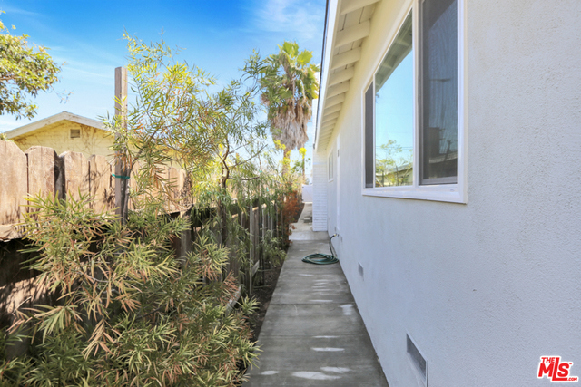 18325 GREVILLEA Avenue, Redondo Beach, California 90278, 4 Bedrooms Bedrooms, ,3 BathroomsBathrooms,Residential,Sold,GREVILLEA,17216624