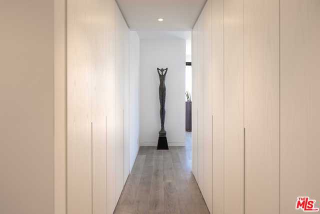 2 Bed Home for Sale in Los Angeles, California