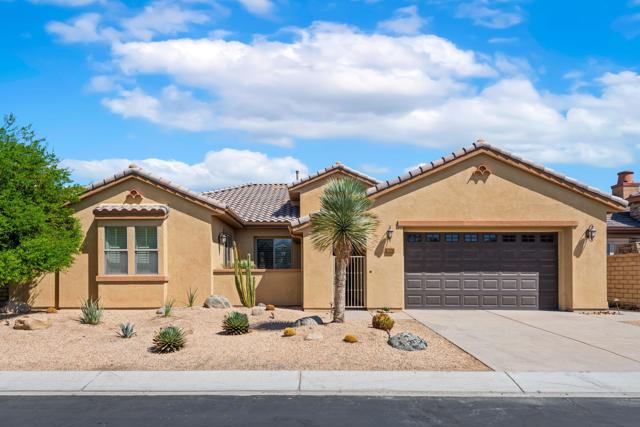 feature listing property photo